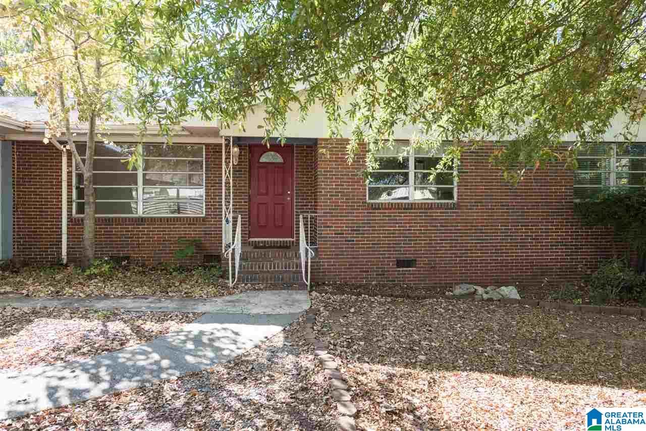 1946 Calmar Street Leeds, AL 35094 - Photo 2 of 33