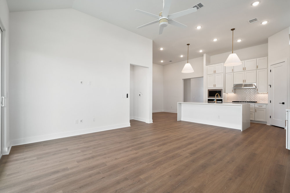 12104 Fennec Way Austin, TX 78758 - Photo 16 of 37