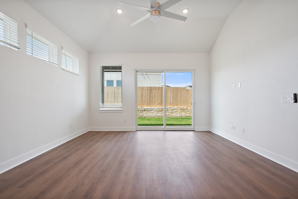 12104 Fennec Way Austin, TX 78758 - Photo 18 of 37