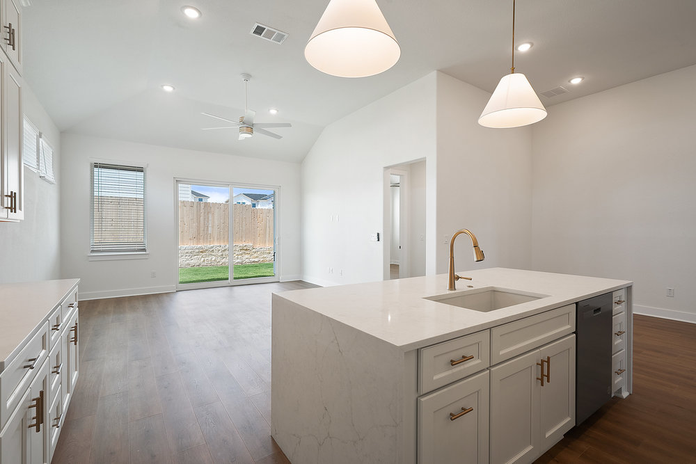 12104 Fennec Way Austin, TX 78758 - Photo 6 of 37