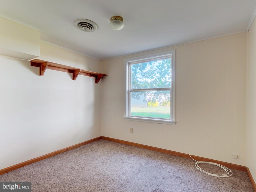 26571 Broadkill Road Milton, DE 19968 - Photo 9 of 23 Second bedroom