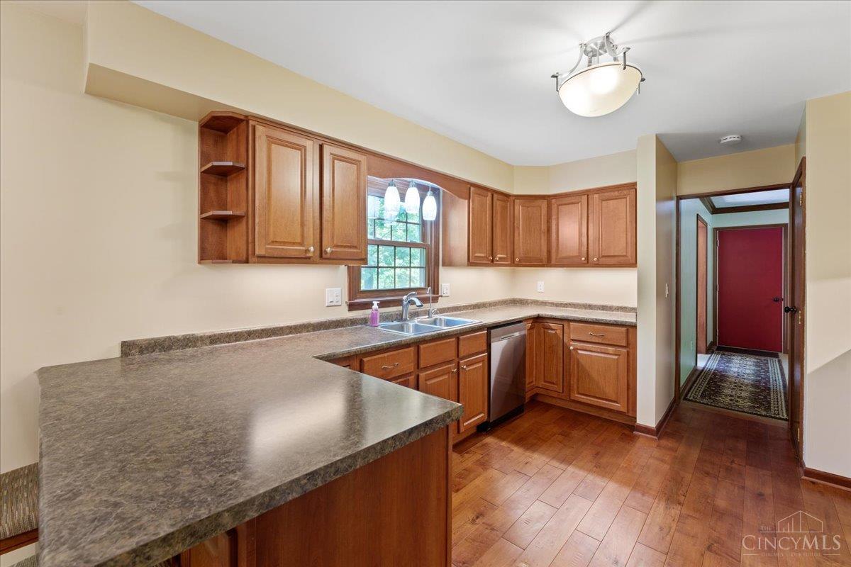 10911 Gosling Road Cincinnati, OH 45252 - Photo 35 of 73