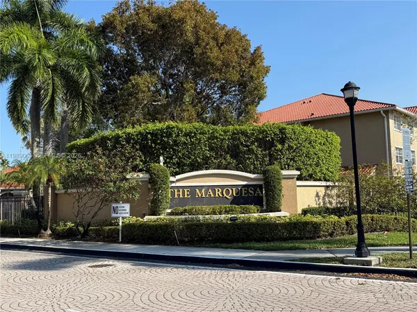 $2,450 | 11631 Southwest 2nd Street, Unit 20302, Pembroke Pines, FL 33025