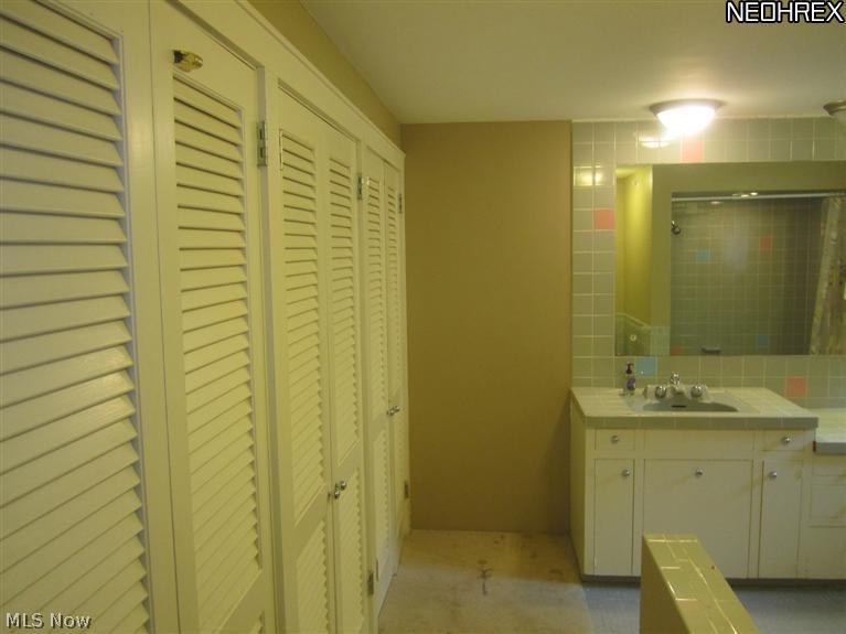 829 Bryce Road Kent, OH 44240 - Photo 20 of 24 Gallery Image 20