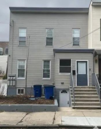 $2,500 | 9 Nesbitt Street, Unit 2, Jersey City, NJ 07307