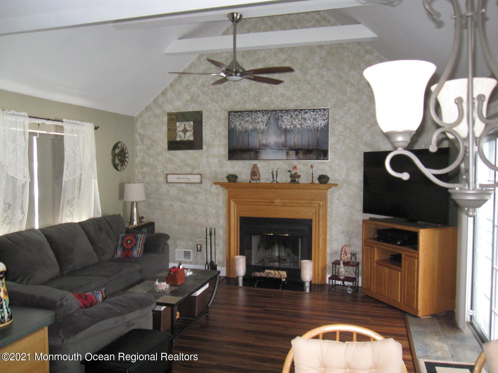 54 Bryce Canyon Road Howell, NJ 07731 - Photo 17 of 44 IMG_3652