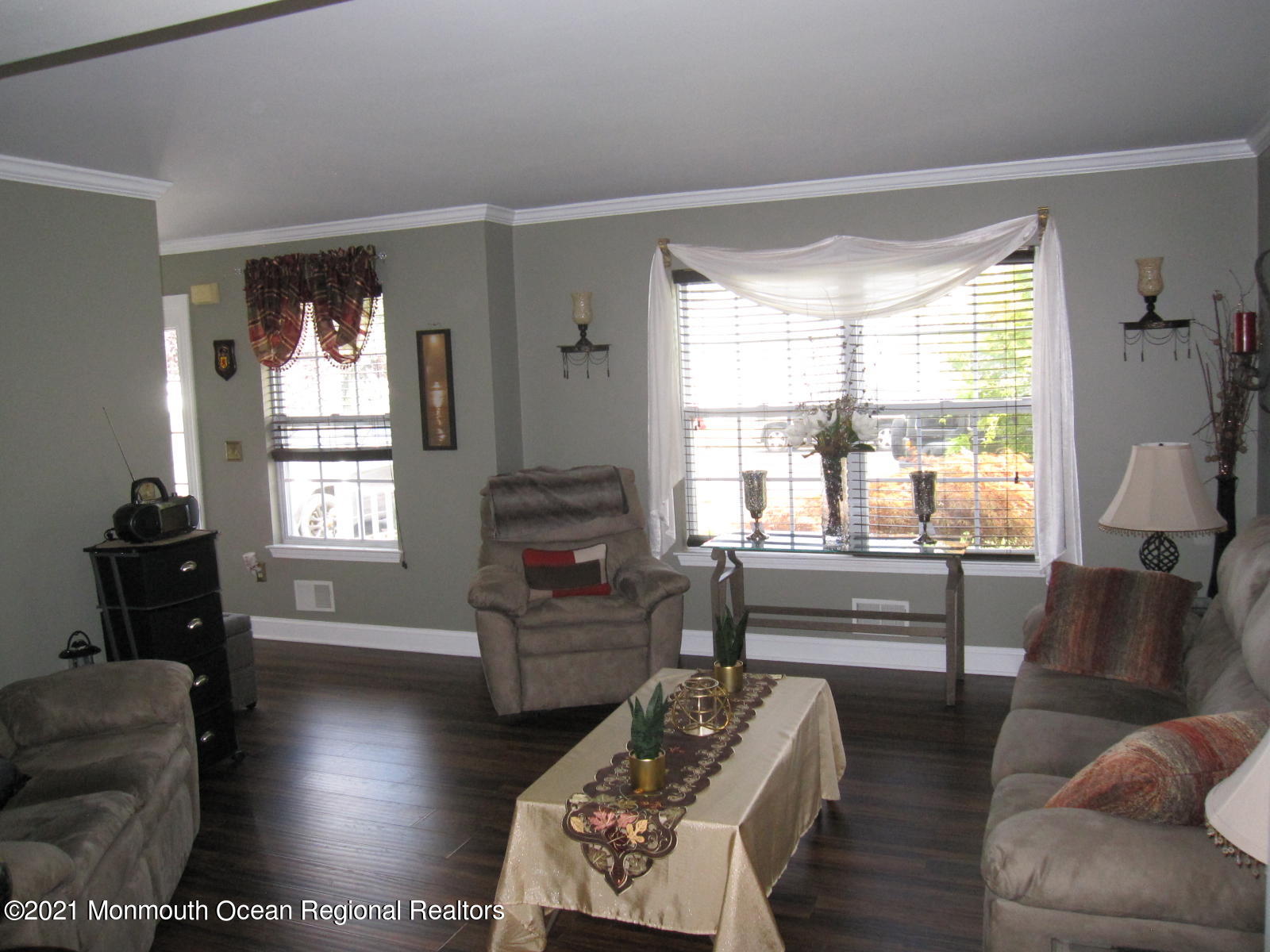54 Bryce Canyon Road Howell, NJ 07731 - Photo 6 of 44 IMG_3663