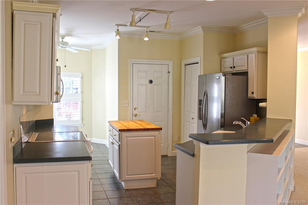 73 Ridgetop Circle, Unit 202 Brevard, NC 28712 - Photo 13 of 23 Gallery Image 13