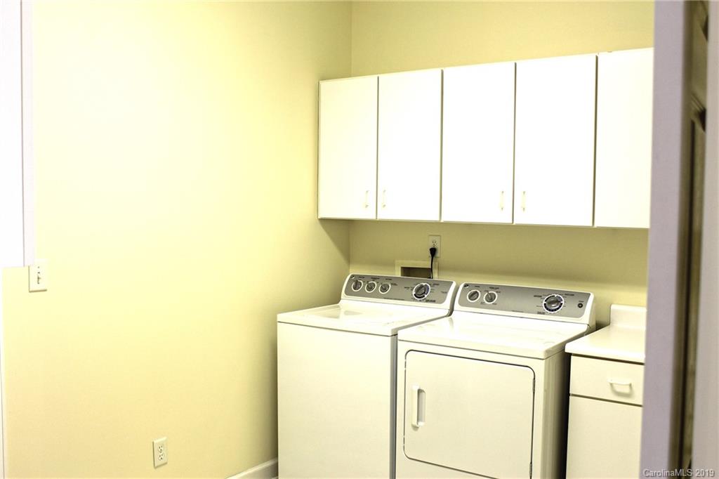 73 Ridgetop Circle, Unit 202 Brevard, NC 28712 - Photo 20 of 23 Gallery Image 20