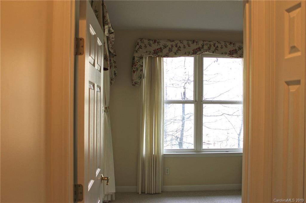 73 Ridgetop Circle, Unit 202 Brevard, NC 28712 - Photo 23 of 23 Gallery Image 23