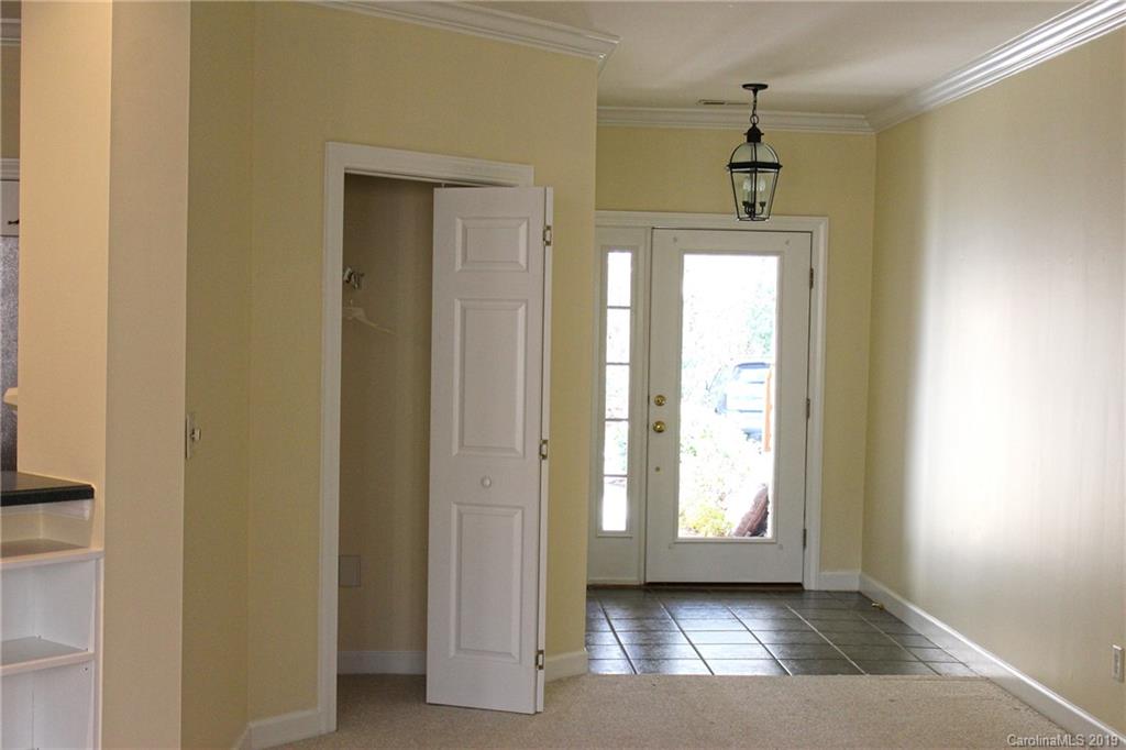 73 Ridgetop Circle, Unit 202 Brevard, NC 28712 - Photo 5 of 23 Gallery Image 5