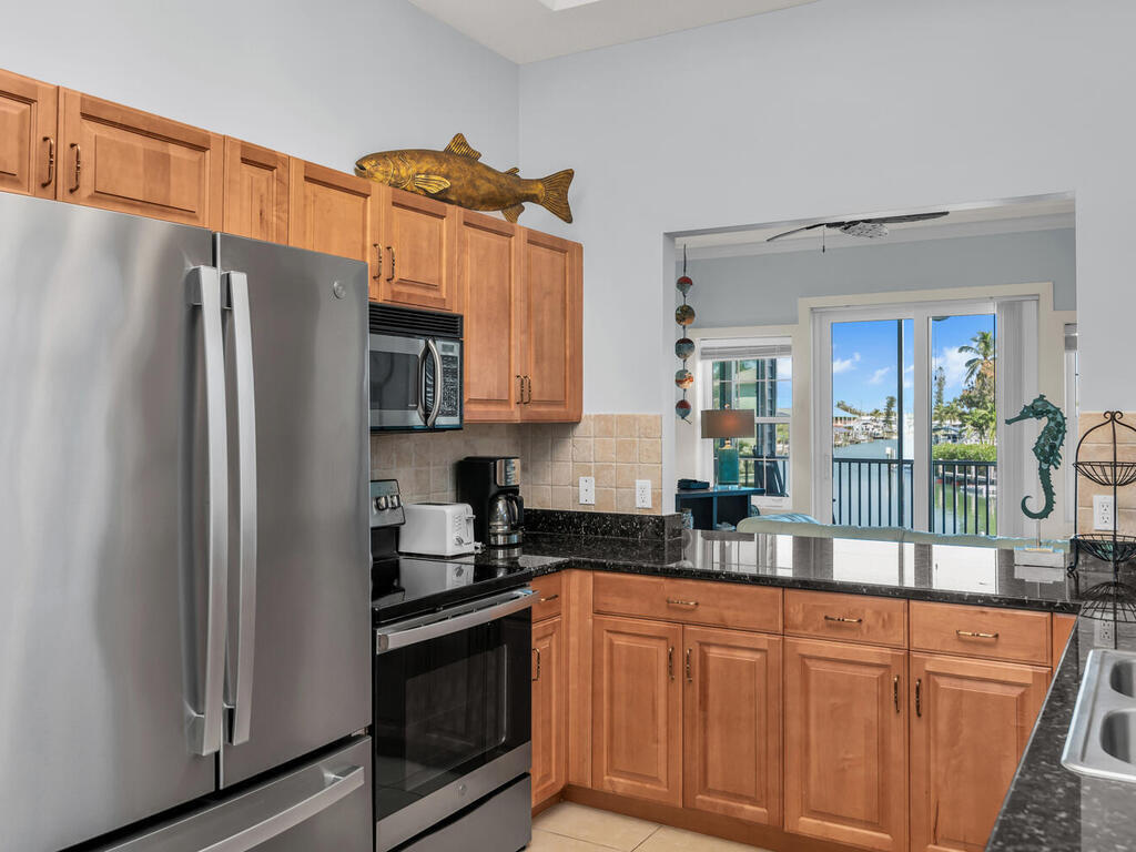 366 Angler Drive, Unit 1602 Goodland, FL 34140 - Photo 17 of 47 366 Angler Dr Apt 1602 Goodland FL 34140