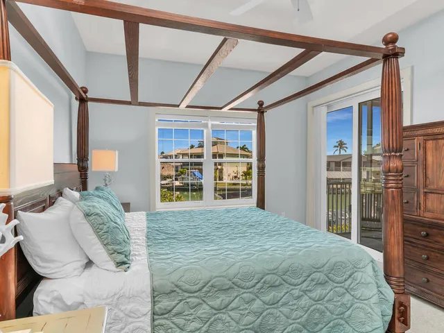 $875,000 | 366 Angler Drive, Unit 1602, Goodland, FL 34140