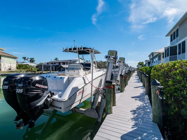 $875,000 | 366 Angler Drive, Unit 1602, Goodland, FL 34140