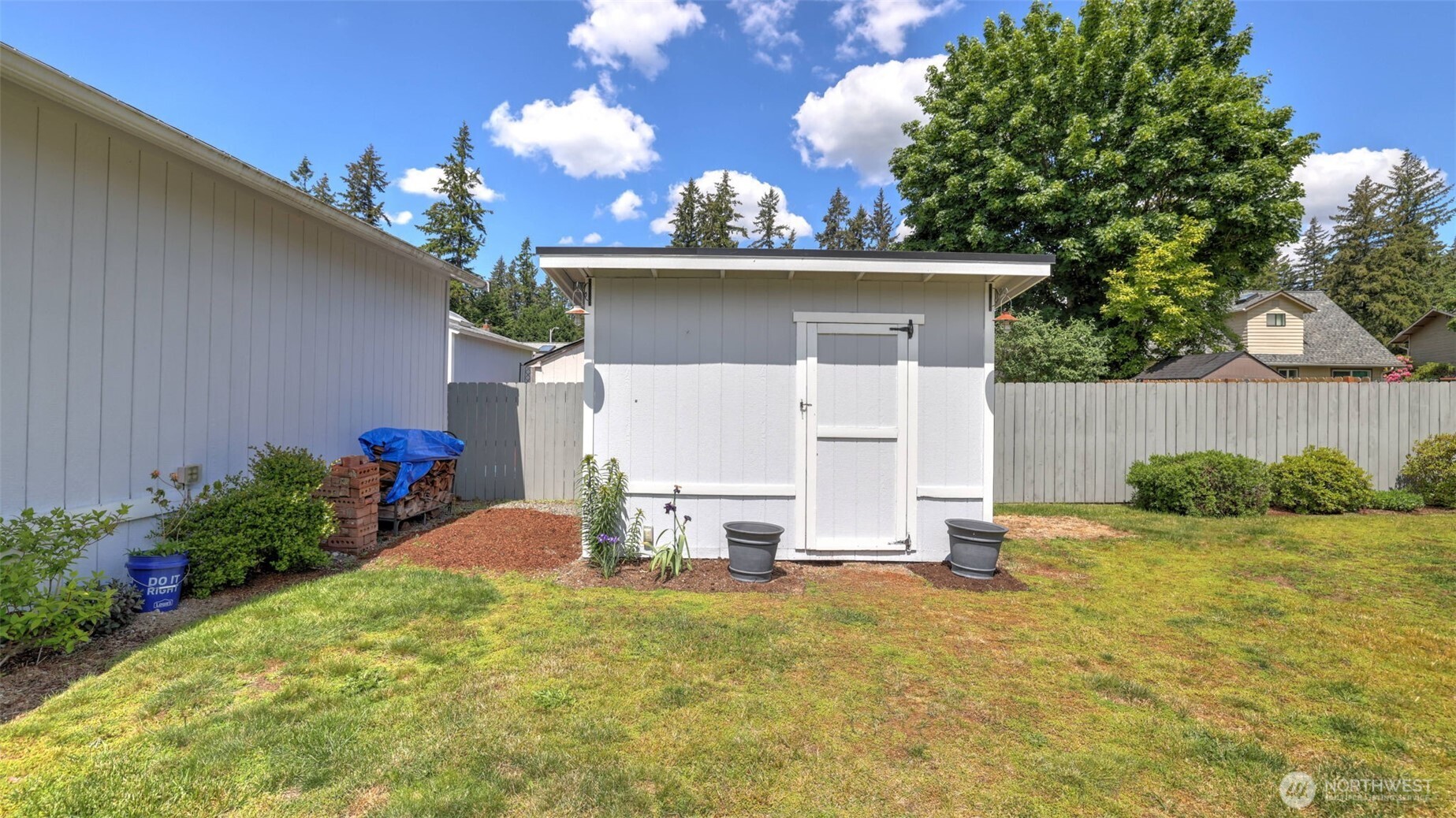 14628 Southeast 142nd Street Renton, WA 98059 - Photo 12 of 21