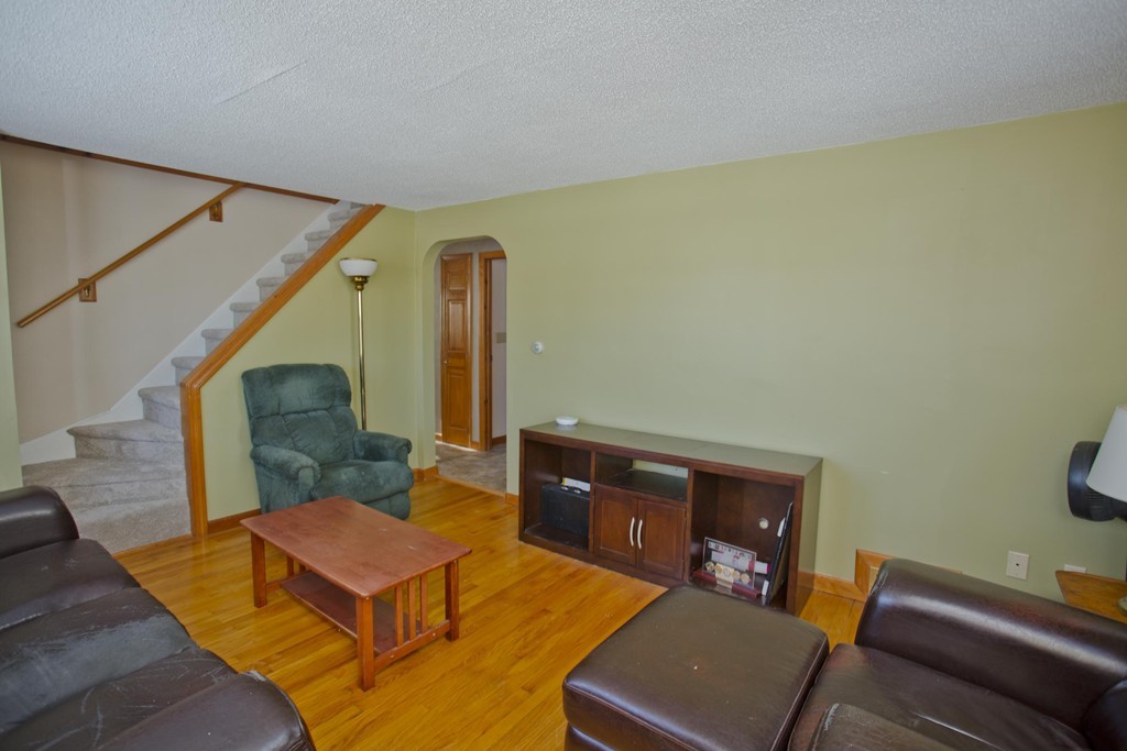 164 Winton Street Springfield, MA 01118 - Photo 12 of 23