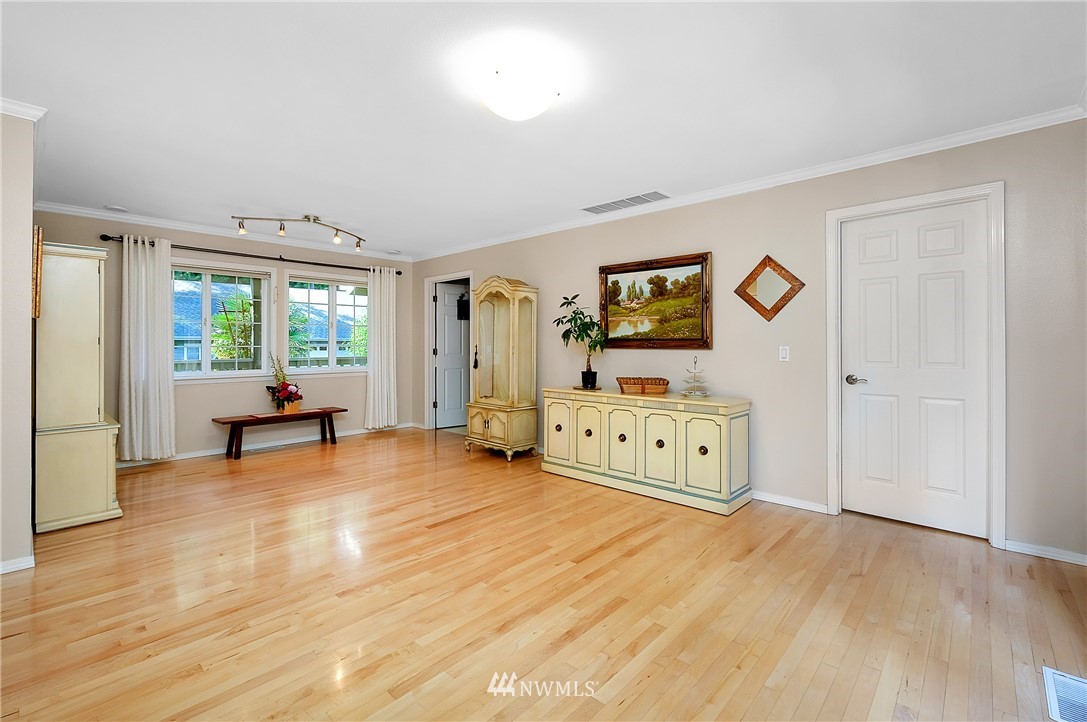 9235 Phillips Road Southeast Port Orchard, WA 98367 - Photo 15 of 40 Gallery Image 15