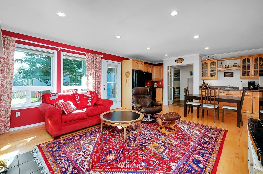 9235 Phillips Road Southeast Port Orchard, WA 98367 - Photo 18 of 40 Gallery Image 18