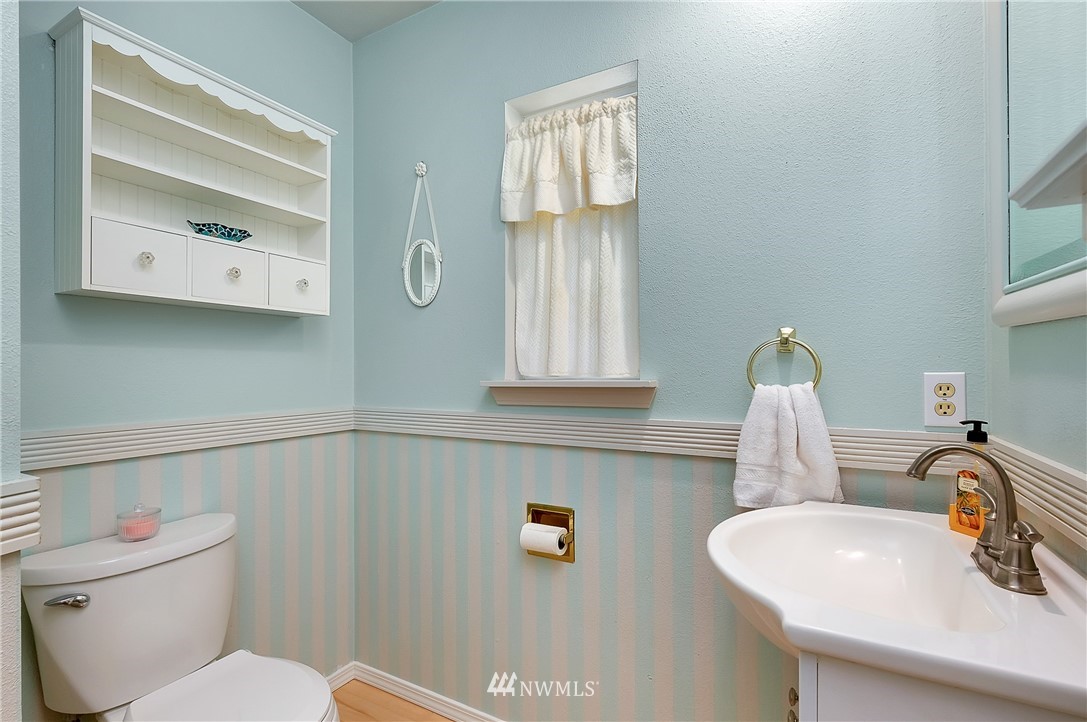 9235 Phillips Road Southeast Port Orchard, WA 98367 - Photo 21 of 40 Gallery Image 21