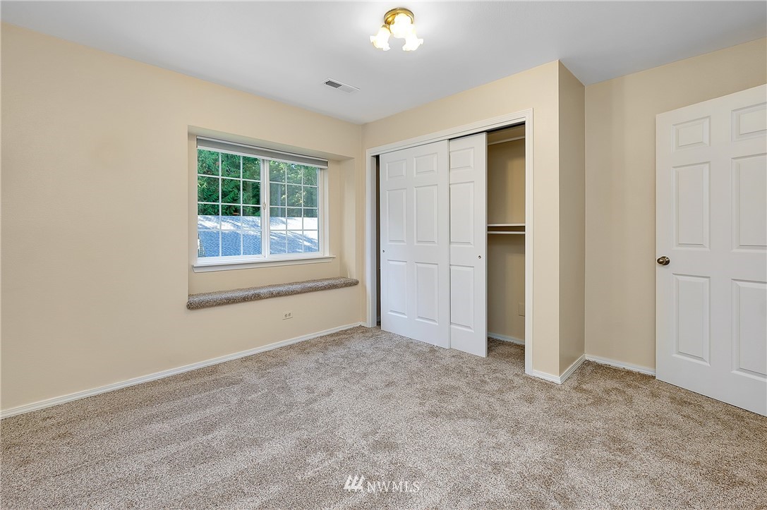 9235 Phillips Road Southeast Port Orchard, WA 98367 - Photo 23 of 40 Gallery Image 23