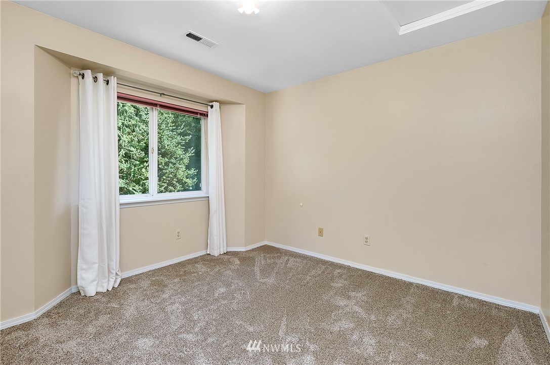 9235 Phillips Road Southeast Port Orchard, WA 98367 - Photo 24 of 40 Gallery Image 24