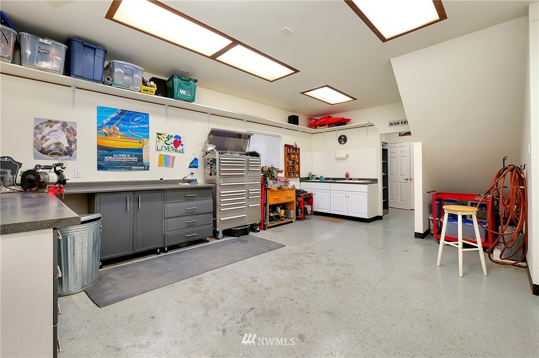9235 Phillips Road Southeast Port Orchard, WA 98367 - Photo 32 of 40 Gallery Image 32