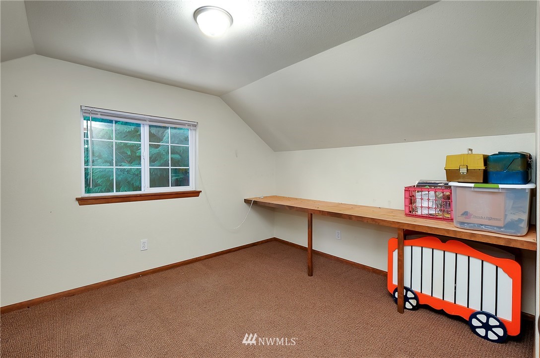 9235 Phillips Road Southeast Port Orchard, WA 98367 - Photo 34 of 40 Gallery Image 34