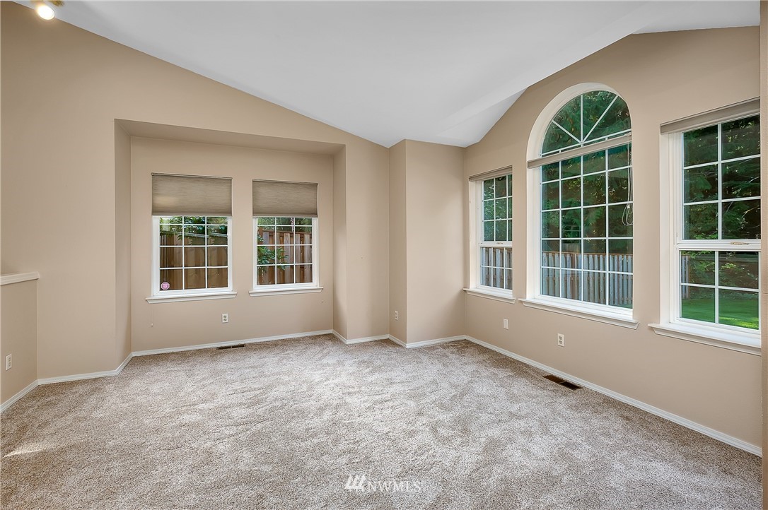 9235 Phillips Road Southeast Port Orchard, WA 98367 - Photo 8 of 40 Gallery Image 8