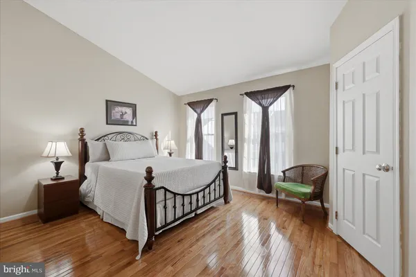 $500,000 | 42798 Sykes Terrace, Chantilly, VA 20152