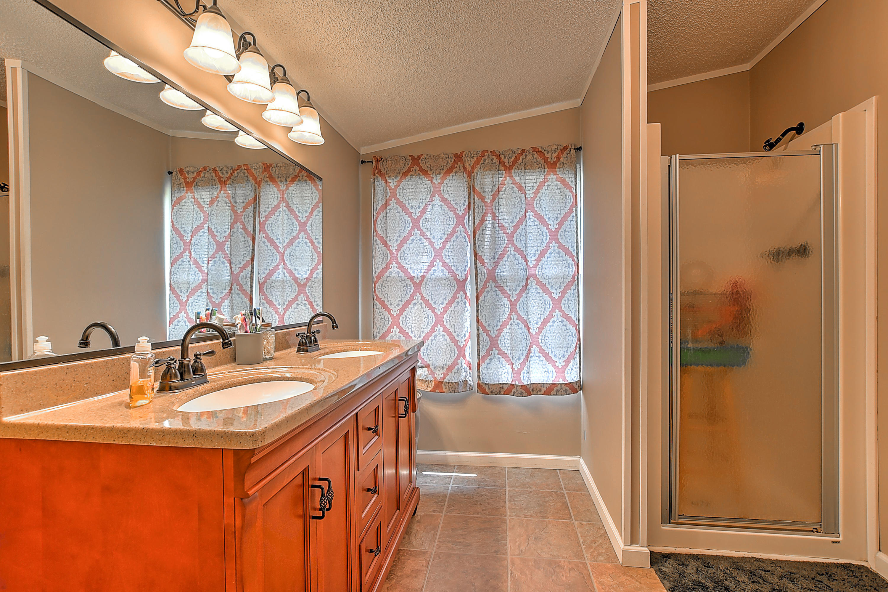 21112 Delmar Road Damascus, VA 24236 - Photo 20 of 39 21112 Delmar Rd-24