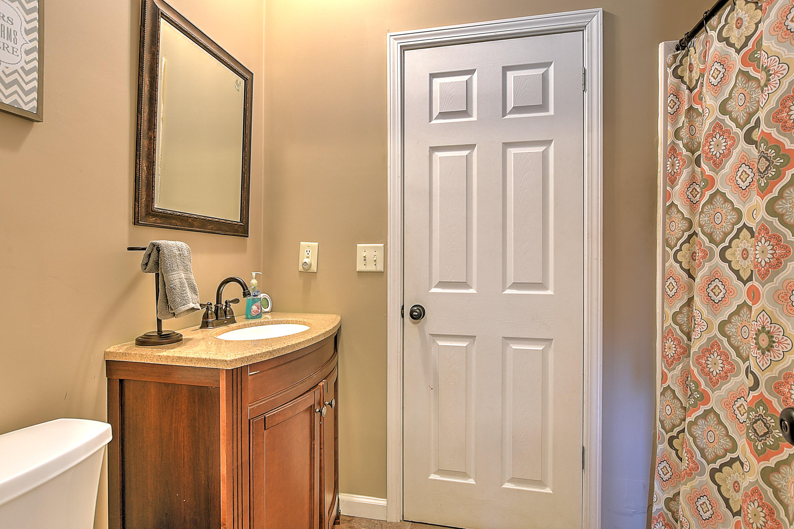21112 Delmar Road Damascus, VA 24236 - Photo 27 of 39 21112 Delmar Rd-20