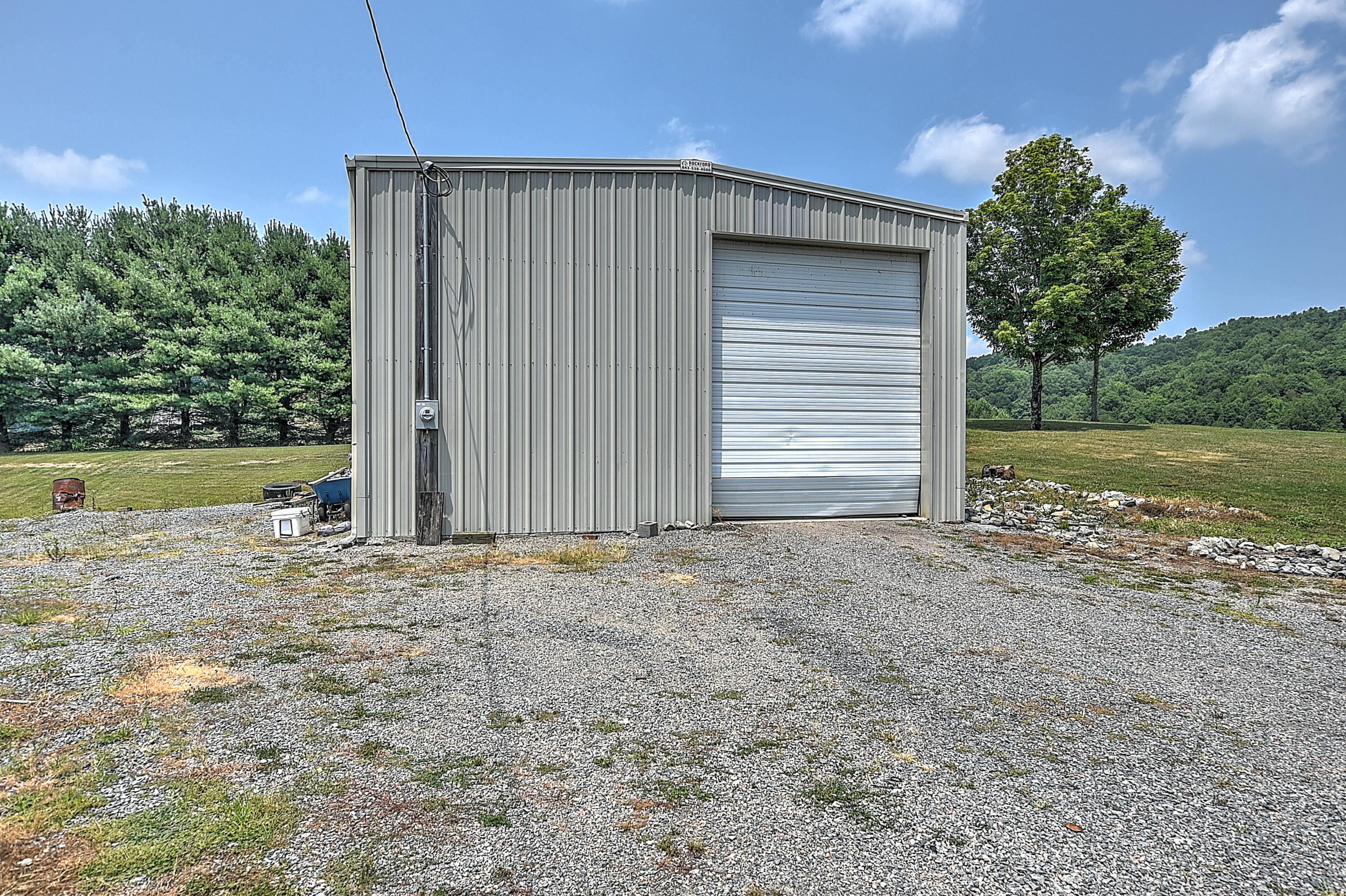 21112 Delmar Road Damascus, VA 24236 - Photo 34 of 39 21112 Delmar Rd-57