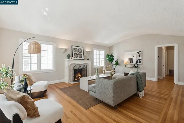 $1,395,000 | 545 Colusa Avenue, Berkeley, CA 94707