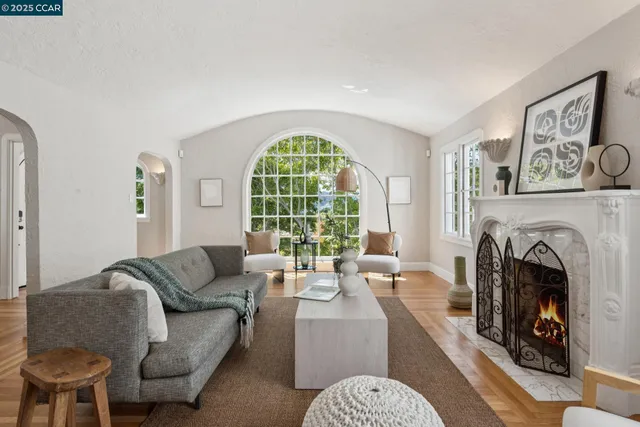 $1,395,000 | 545 Colusa Avenue, Berkeley, CA 94707