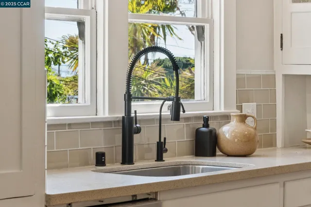 $1,395,000 | 545 Colusa Avenue, Berkeley, CA 94707