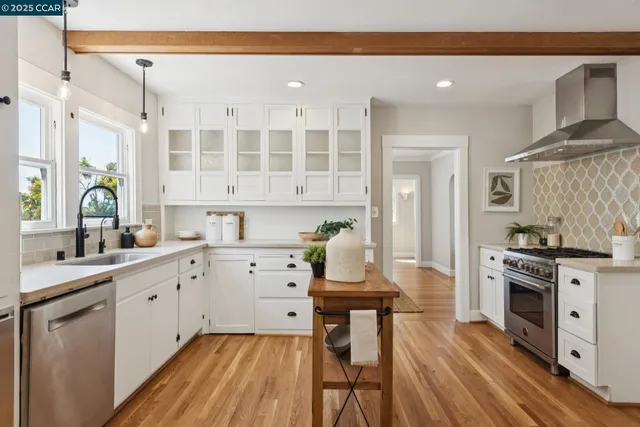 $1,395,000 | 545 Colusa Avenue, Berkeley, CA 94707