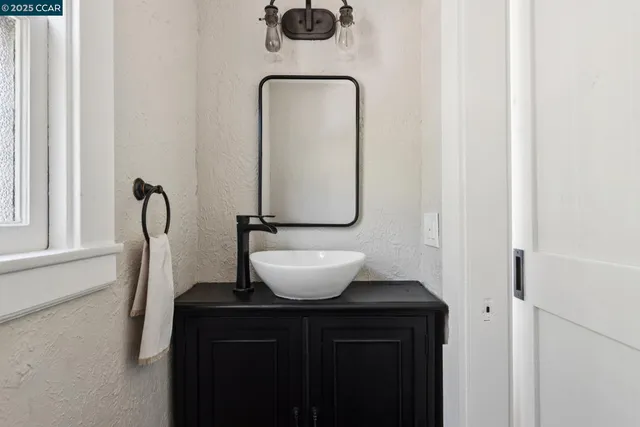 $1,395,000 | 545 Colusa Avenue, Berkeley, CA 94707