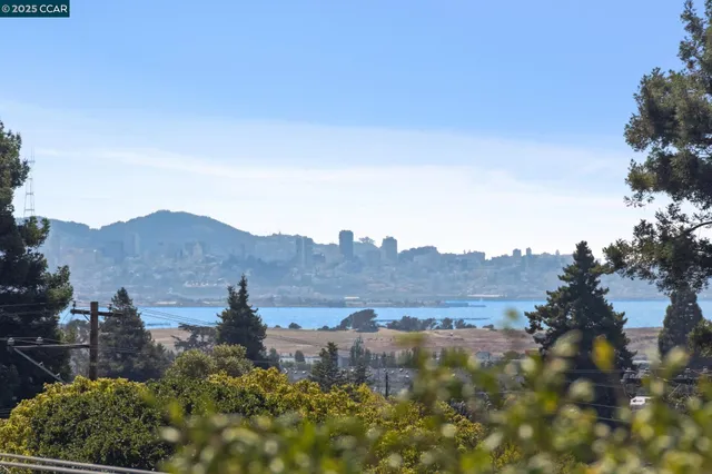 $1,395,000 | 545 Colusa Avenue, Berkeley, CA 94707