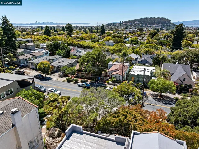 $1,395,000 | 545 Colusa Avenue, Berkeley, CA 94707