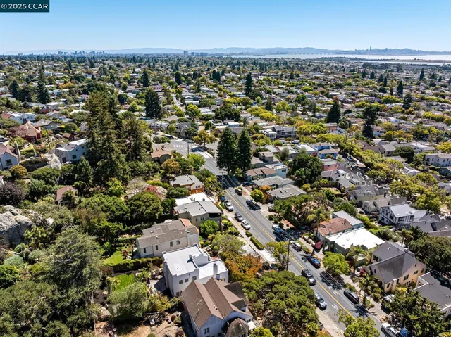 $1,395,000 | 545 Colusa Avenue, Berkeley, CA 94707