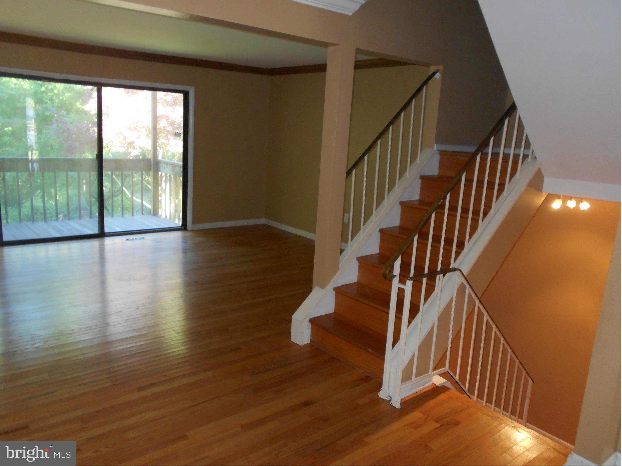 8279 Vosges Road Baltimore, MD 21208 - Photo 14 of 30 Interior (General)