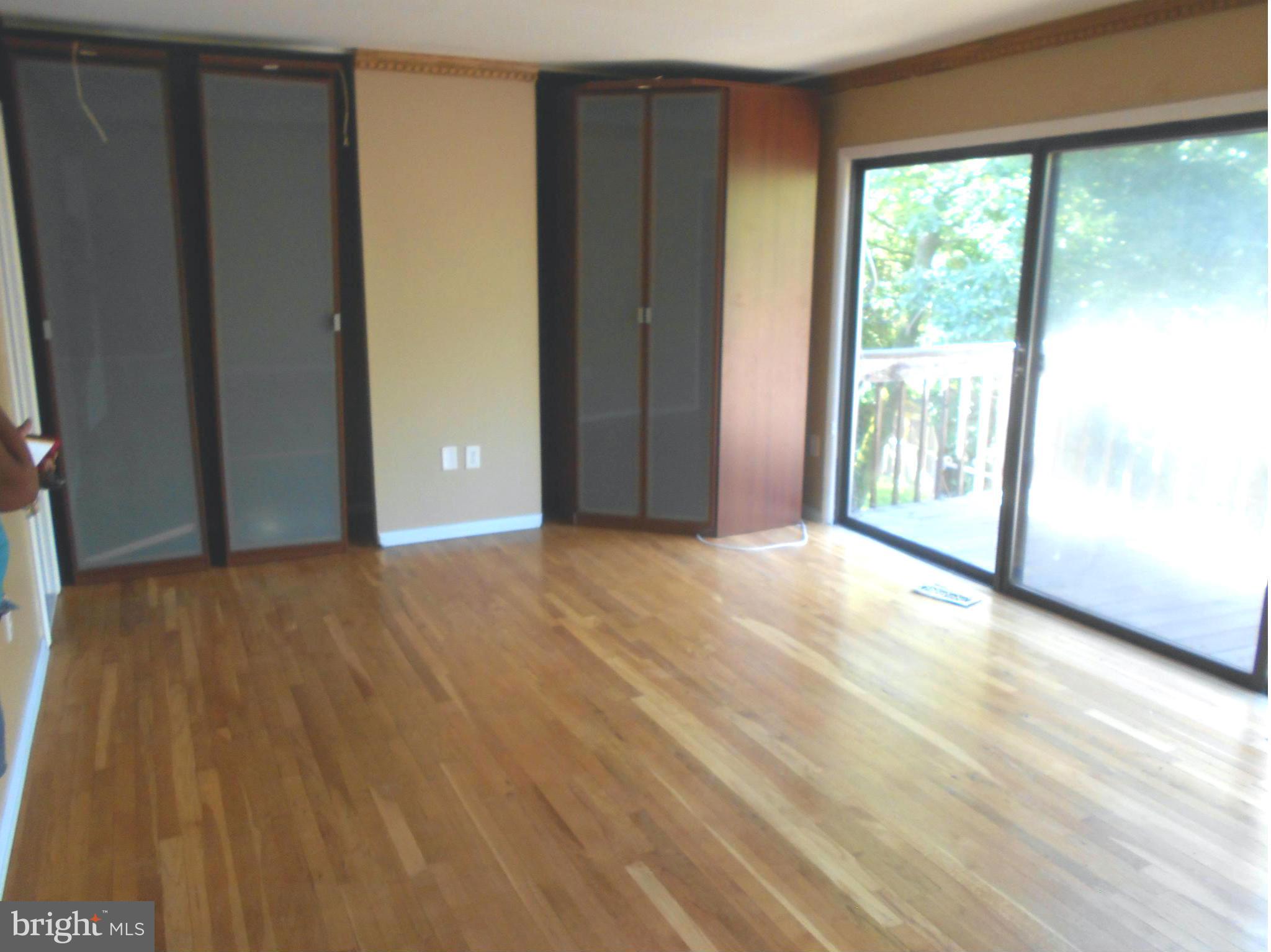 8279 Vosges Road Baltimore, MD 21208 - Photo 17 of 30 Bedroom (Master)