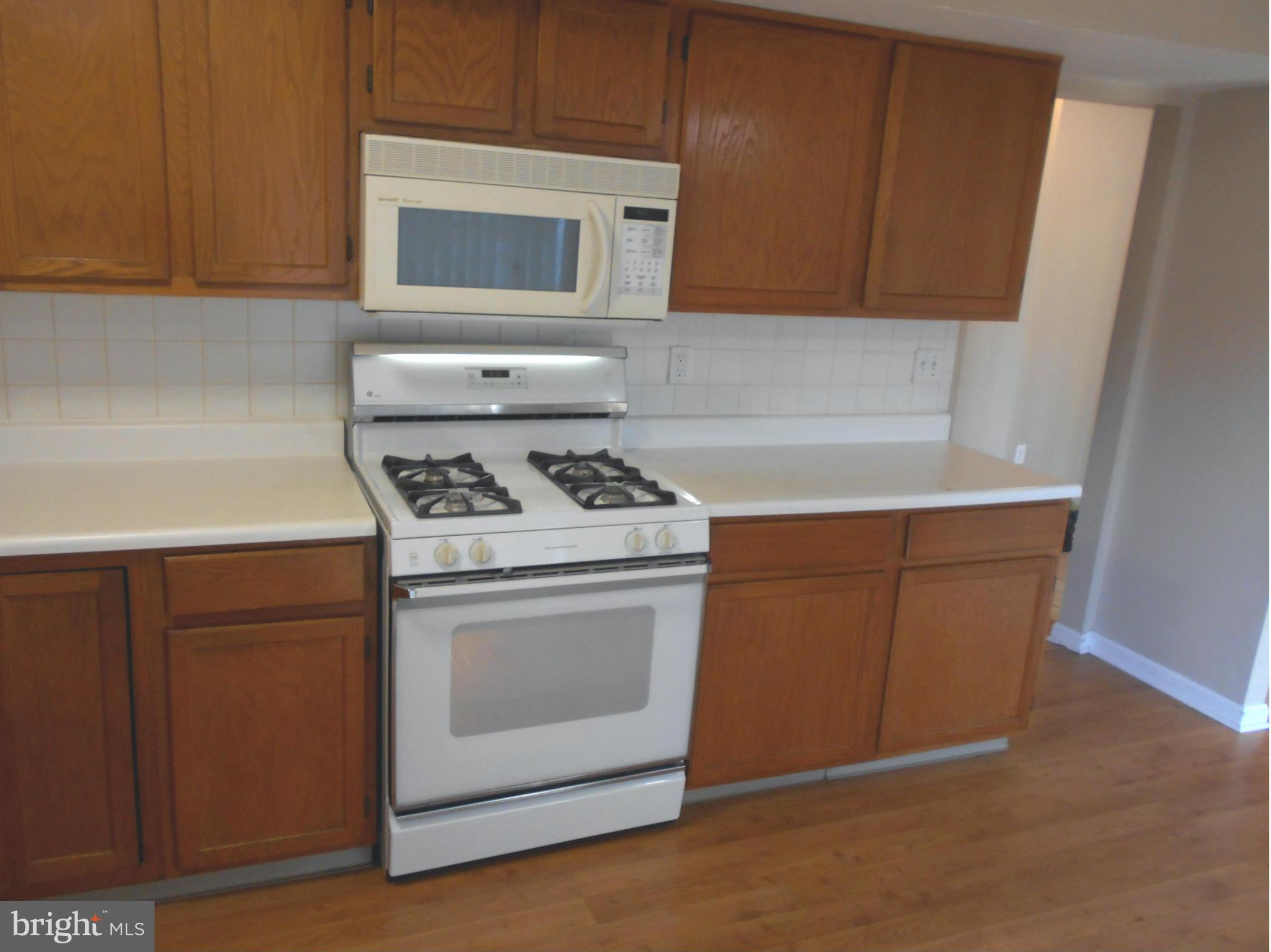 8279 Vosges Road Baltimore, MD 21208 - Photo 7 of 30 Kitchen