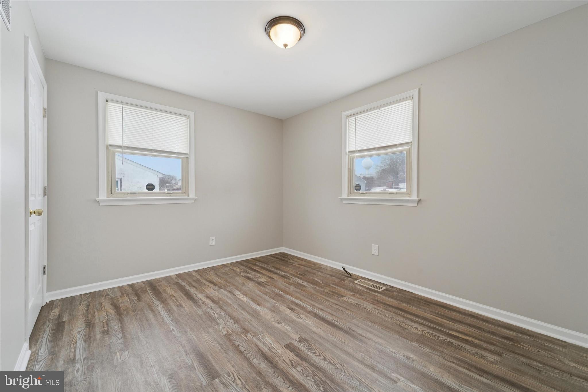 950 West Chestnut Street Coatesville, PA 19320 - Photo 14 of 28