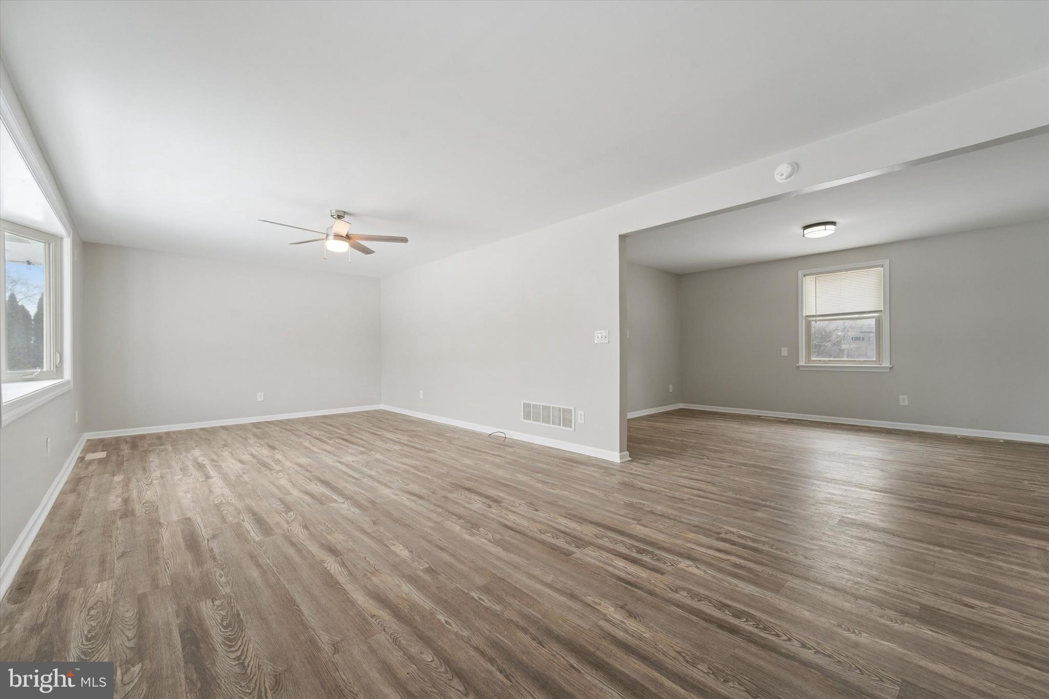 950 West Chestnut Street Coatesville, PA 19320 - Photo 2 of 28