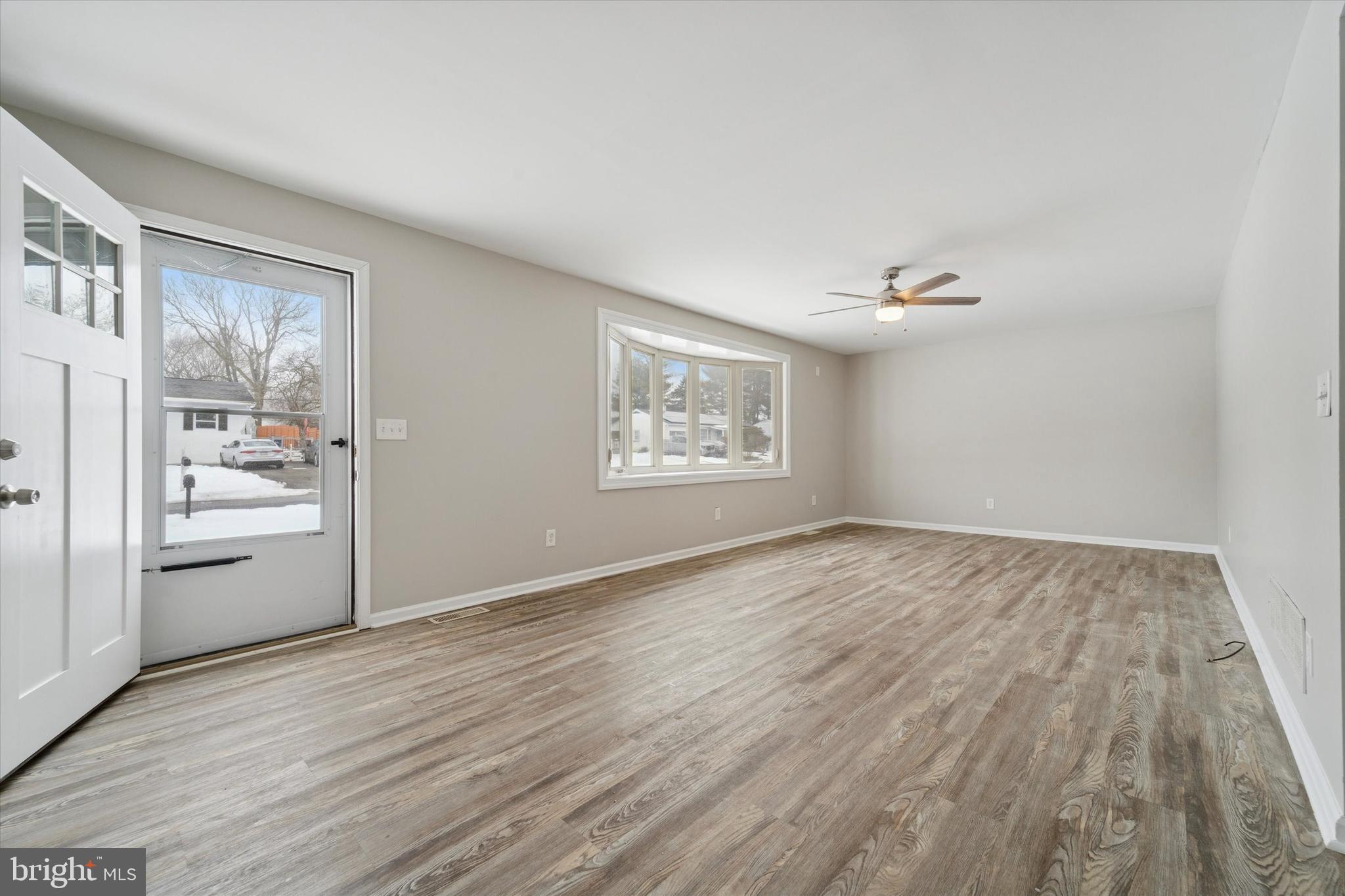 950 West Chestnut Street Coatesville, PA 19320 - Photo 3 of 28