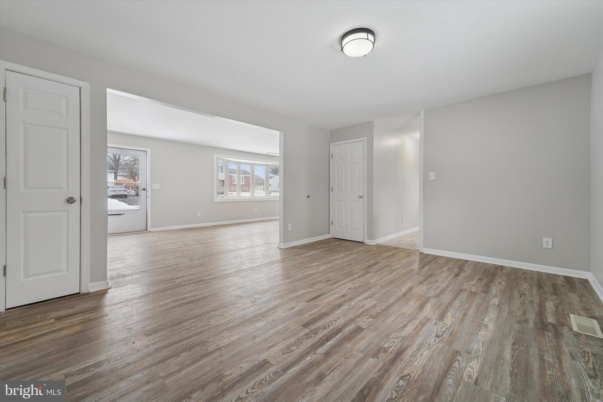 950 West Chestnut Street Coatesville, PA 19320 - Photo 8 of 28