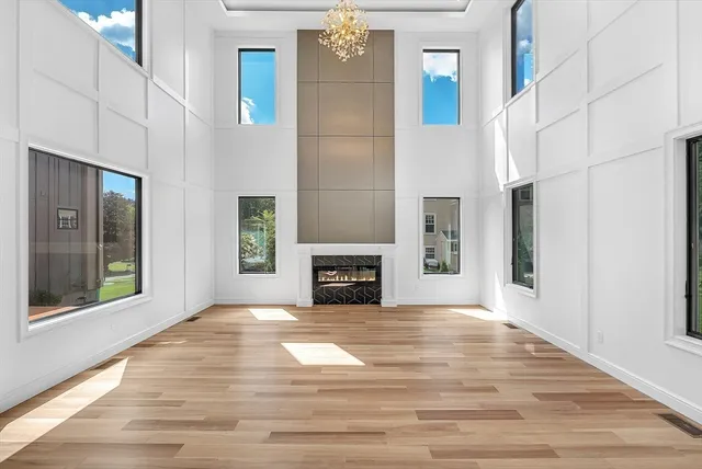 $3,600,000 | 20 Amberwood Drive, Winchester, MA 01890