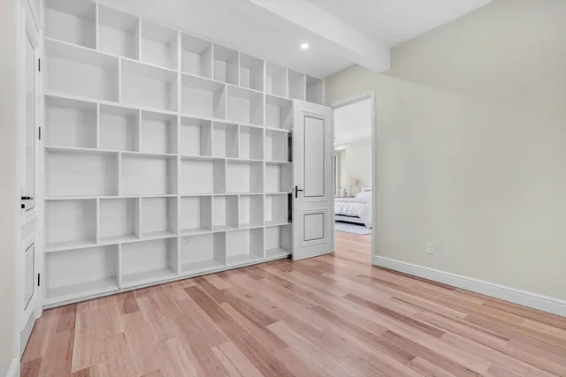 $3,600,000 | 20 Amberwood Drive, Winchester, MA 01890