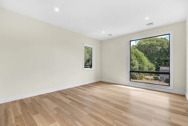 $3,600,000 | 20 Amberwood Drive, Winchester, MA 01890